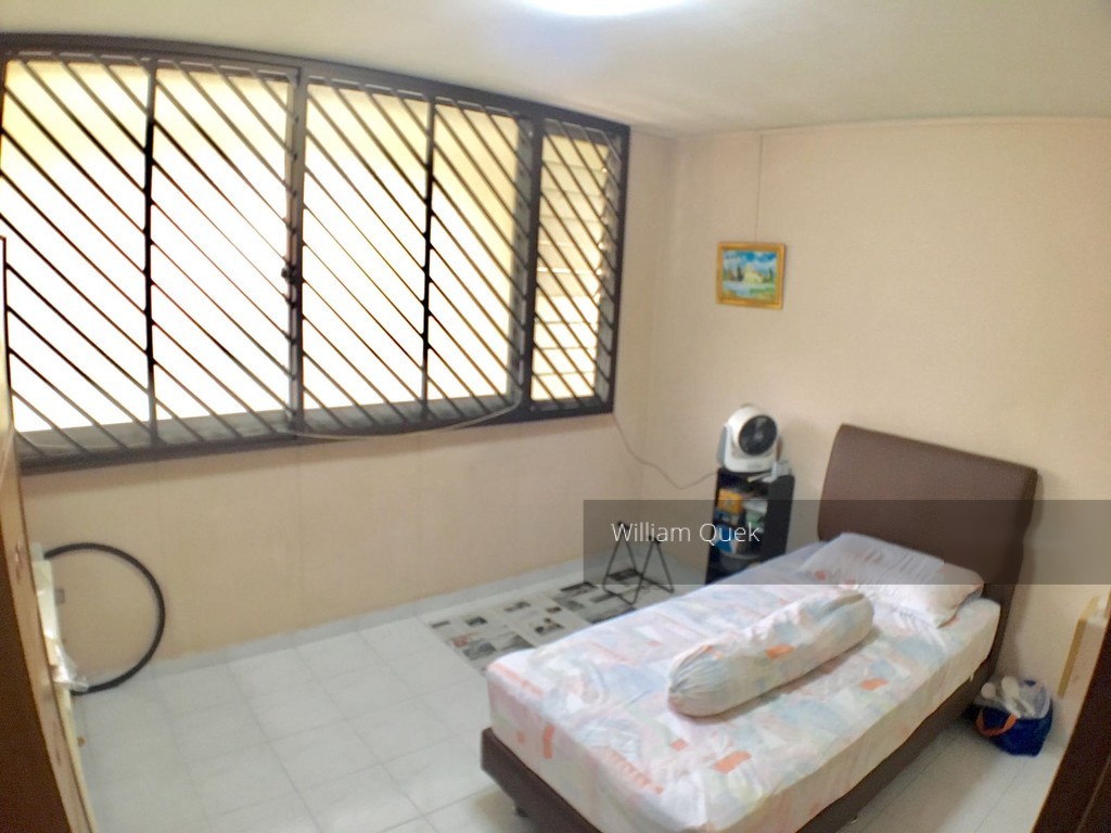 Blk 642 Bukit Batok Central (Bukit Batok), HDB 4 Rooms #135392212